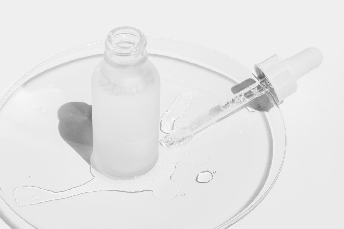 Retinol (Palmitato de Retinilo) | Facial y Corporal | Renovación Suave y Antioxidante